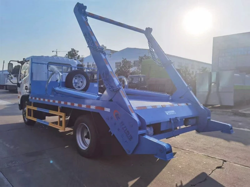 Dongfeng 4x2 Swing Lift Truck5