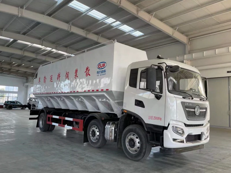 Dongfeng 6x4 Bulk Feed Truck