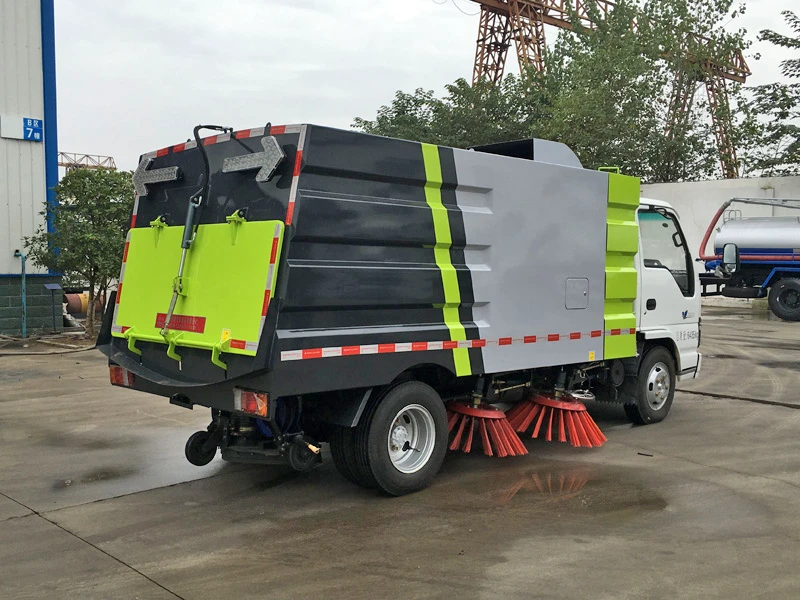 Isuzu Mini Street Sweeping Vehicle 7 Isuzu Mini Street Sweeping Vehicle 7