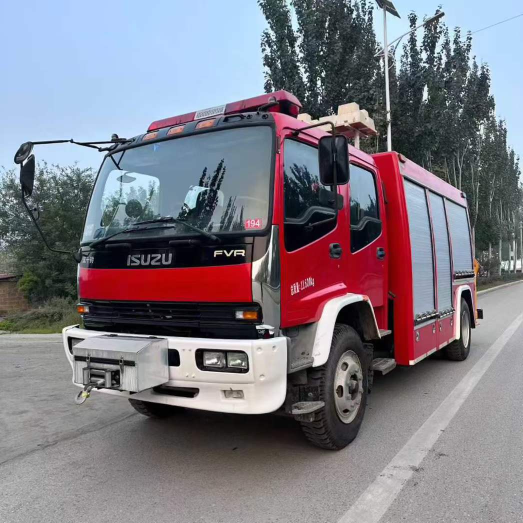 Isuzu 4×2 Emergency Rescue Fire Truck
