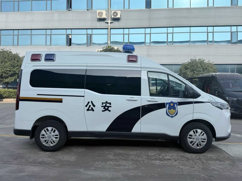 IVECO Troop Transport Vehicle04 IVECO Troop Transport Vehicle04