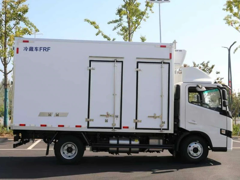 Geely Yuan Cheng H9M Methanol-Electric 4.2-Meter Refrigerated Truck