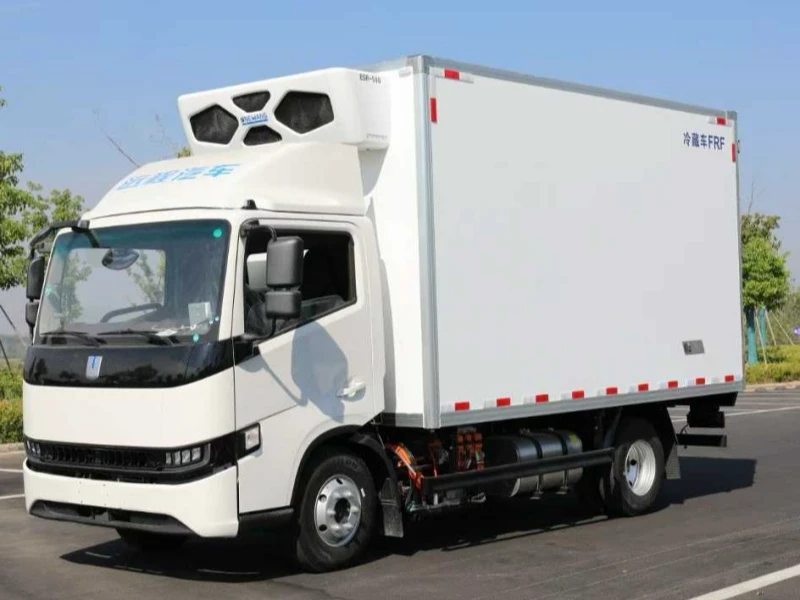 Geely Yuan Cheng H9M Methanol-Electric 4.2-Meter Refrigerated Truck