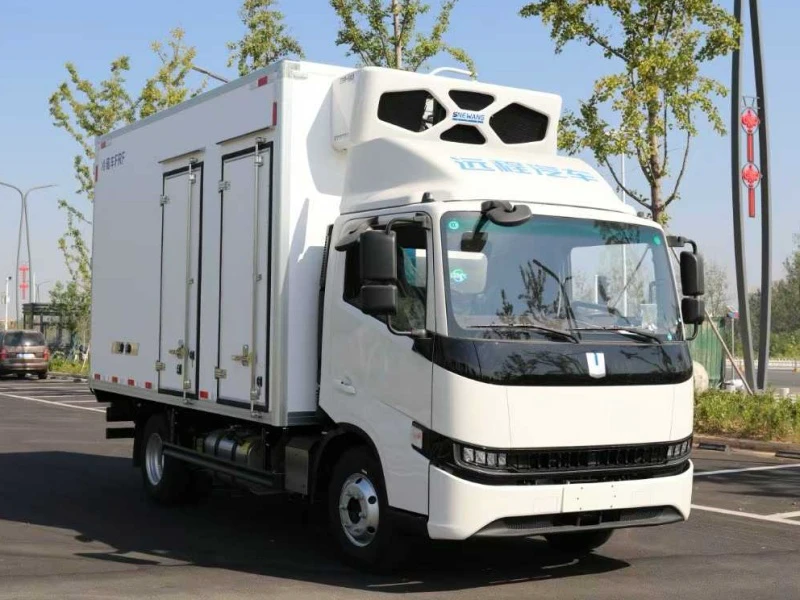 Geely Yuan Cheng H9M Methanol-Electric 4.2-Meter Refrigerated Truck