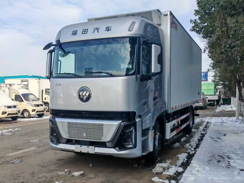 FOTON 6.8m Refrigerated Truck