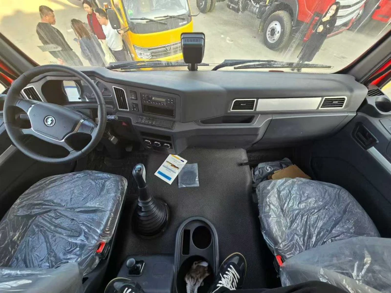 Shacman 6×4 Truck-Mounted Crane03 Shacman 6×4 Truck-Mounted Crane03