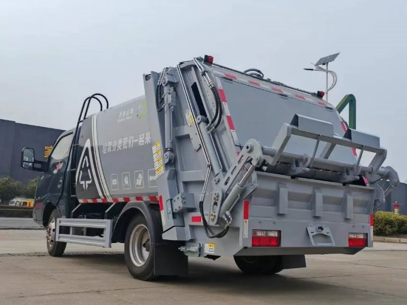 Dongfeng Small Kitchen Waste Collection Truck