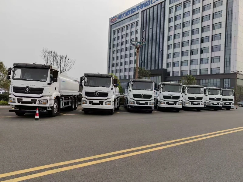 Shaanxi Water Tanker Trucks in Bulk Export Order Shipped Overseas