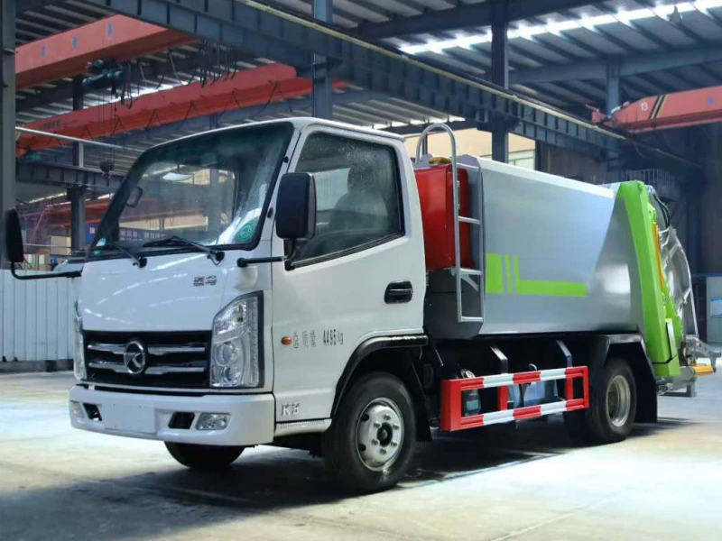 KAMA 5m³ Compressed Garbage Truck05 KAMA 5m³ Compressed Garbage Truck05