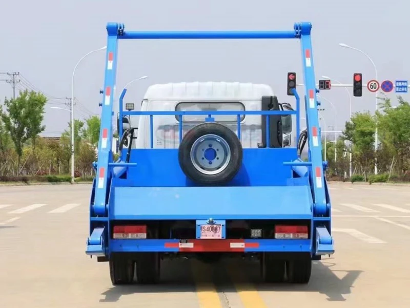 DFAC DOLIKA D7 5-6m³ Swing-Arm Garbage Truck