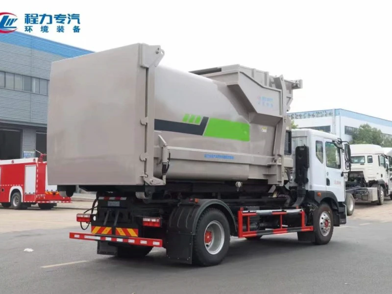 Dongfeng 4×2 Hook Arm Truck with 12 m³ Mobile Compression Container