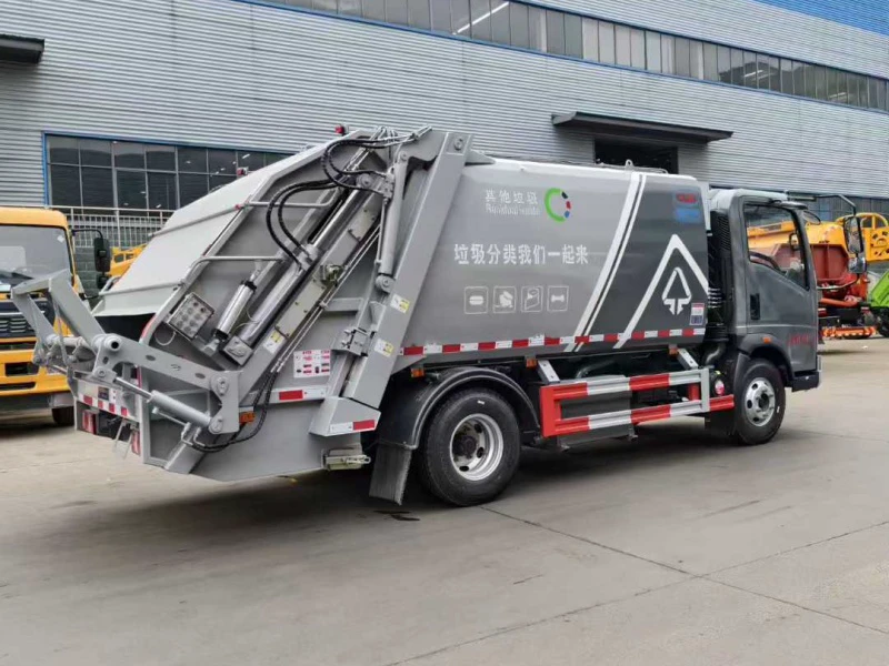 SINOTRUK 8m³ Compressed Garbage Truck03 SINOTRUK 8m³ Compressed Garbage Truck03