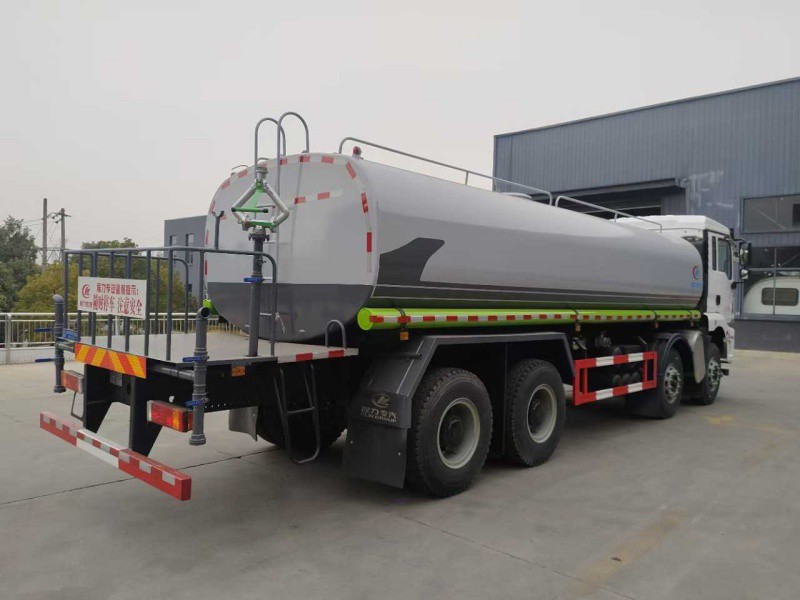 Shacman Delong M3000 8×4 25m³ Water Sprinkler Truck03 Shacman Delong M3000 8×4 25m³ Water Sprinkler Truck03
