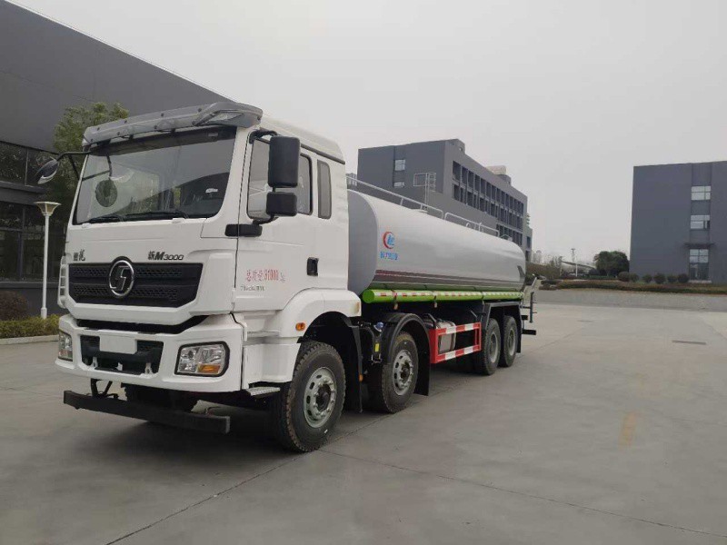 Shacman Delong M3000 8×4 25m³ Water Sprinkler Truck