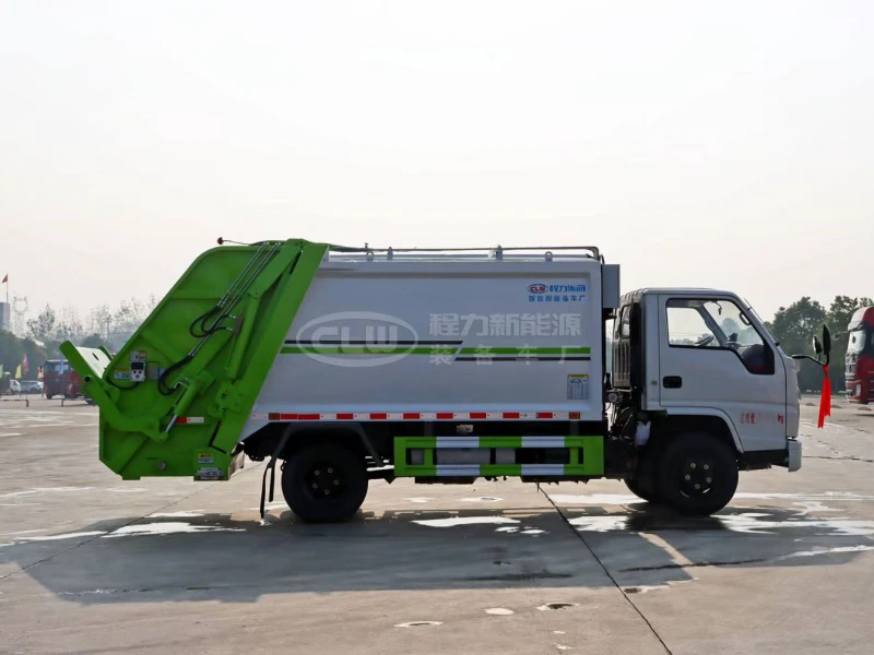 JMC Ford Trans 6m³ Compaction Garbage Truck