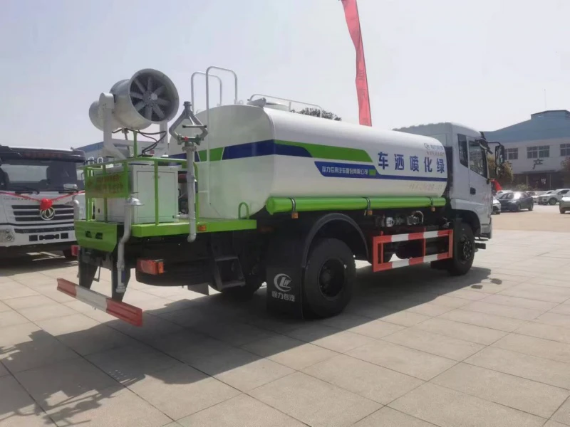 DFAC 12-Ton Water Sprinkler Truck