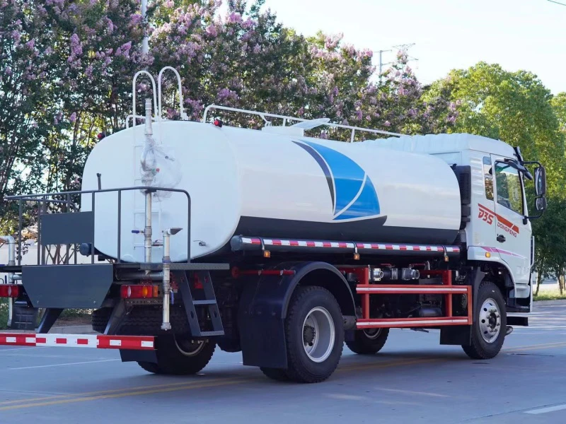DFAC D3 4×2 14 m³ Water Sprinkler Truck
