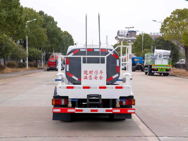 DFAC Electric 3 m³ Water Sprinkler Truck