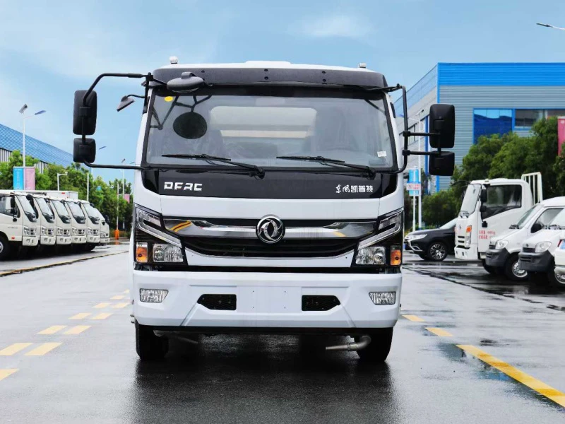DFAC 5 m³ Electric Water Sprinkler Truck
