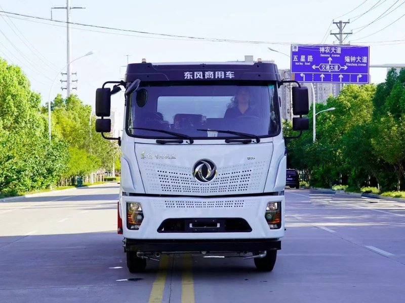 DFAC D3 4×2 14 m³ Water Sprinkler Truck