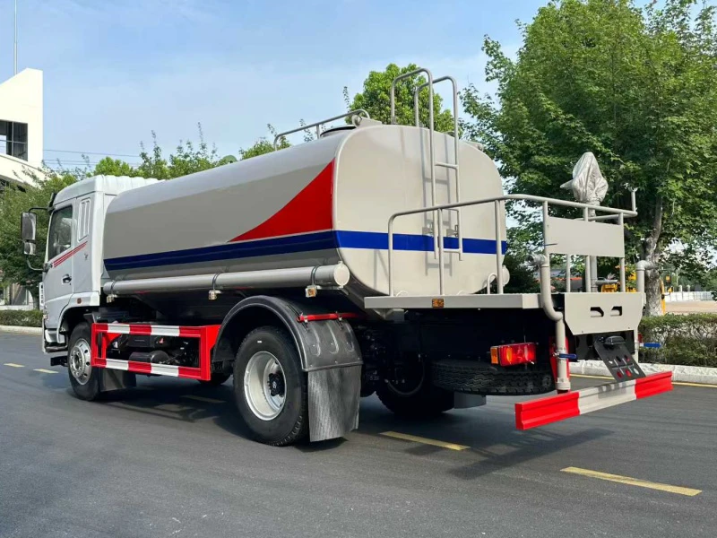 DFAC F5 3,170-Gallon Water Sprinkler Truck06 DFAC F5 3,170-Gallon Water Sprinkler Truck06