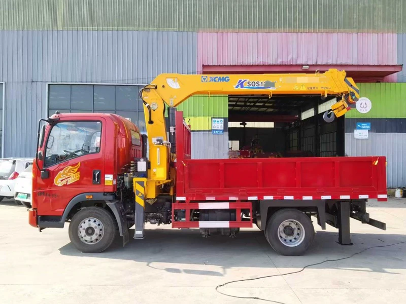 Sinotruk 3T Dump Truck-Mounted Crane
