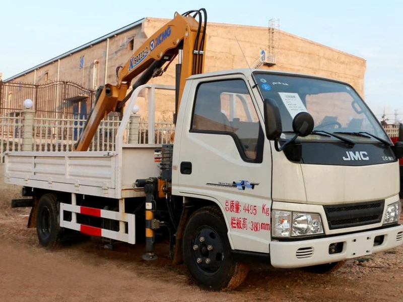 JMC 2T Knuckle Boom Truck-Mounted Crane with XCMG 2T Knuckle Boom Crane