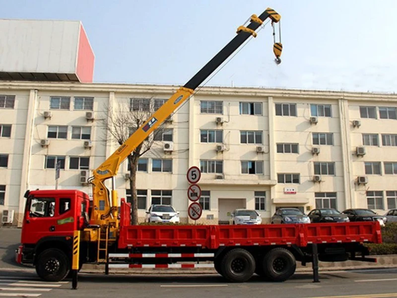 Dongfeng 6x2 12-Ton Truck-Mounted Crane