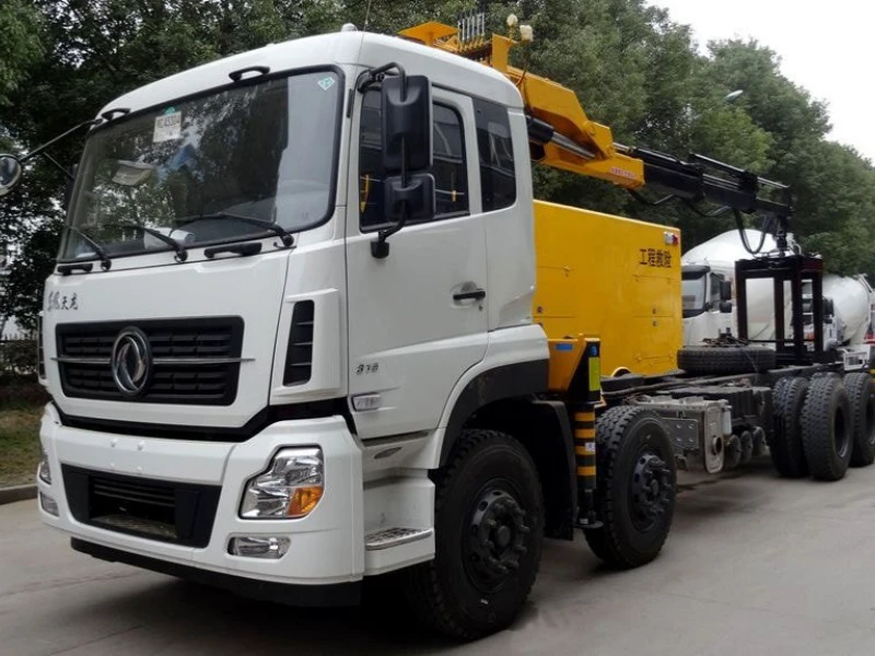 Dongfeng 8x4 16-Ton Truck-Mounted Crane 08