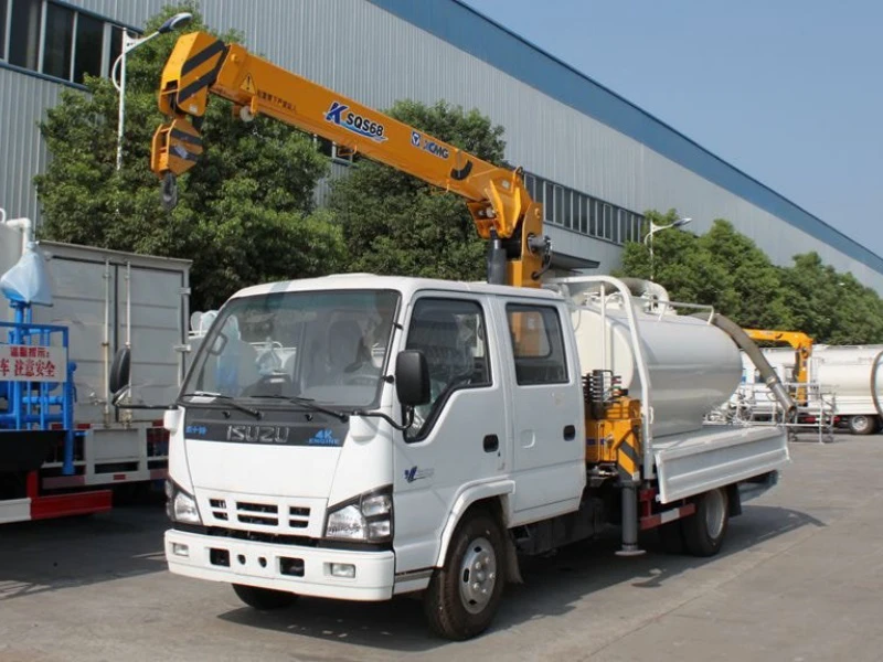 Isuzu 2-Ton Truck-Mounted Crane
