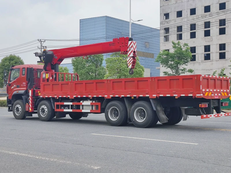 Foton 14-ton truck-mounted crane 06 Foton 14-ton truck-mounted crane 06