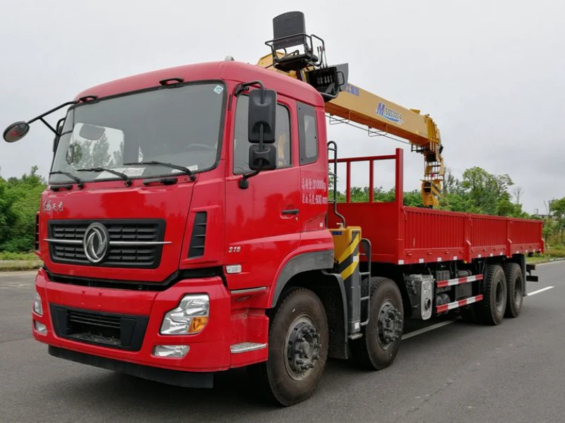 Dongfeng 8x4 16-Ton Truck-Mounted Crane