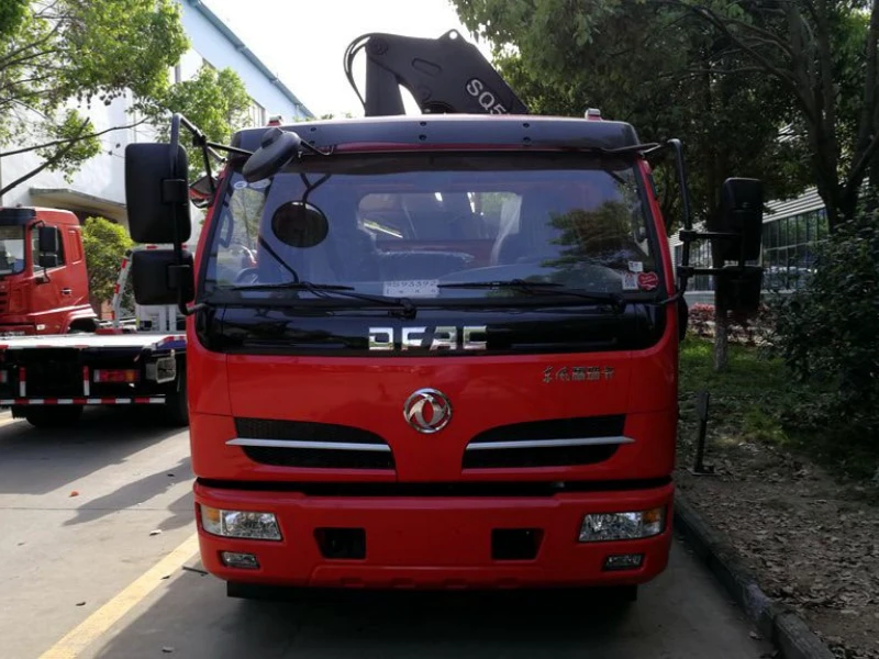 DFAC 5-Ton Knuckle Boom Truck Crane with XCMG Articulating Crane