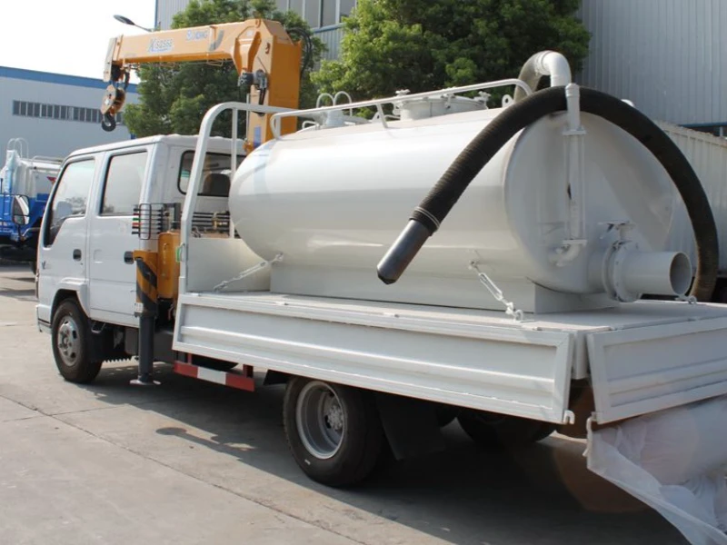 Isuzu 2-Ton Truck-Mounted Crane