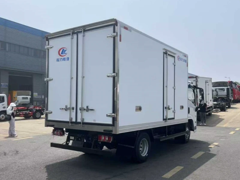 Shacman 4m Electric Refrigerator Truck 04 Shacman 4m Electric Refrigerator Truck 04