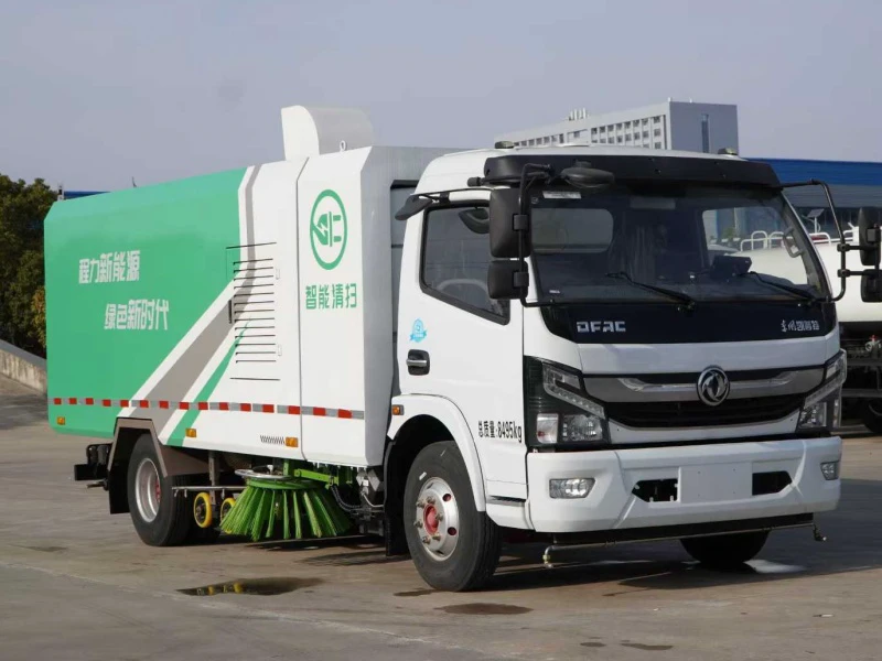 DFAC Electric Sweeper Truck with 3726km Range 5m³ Water Tank and 5m³ Debris Bin