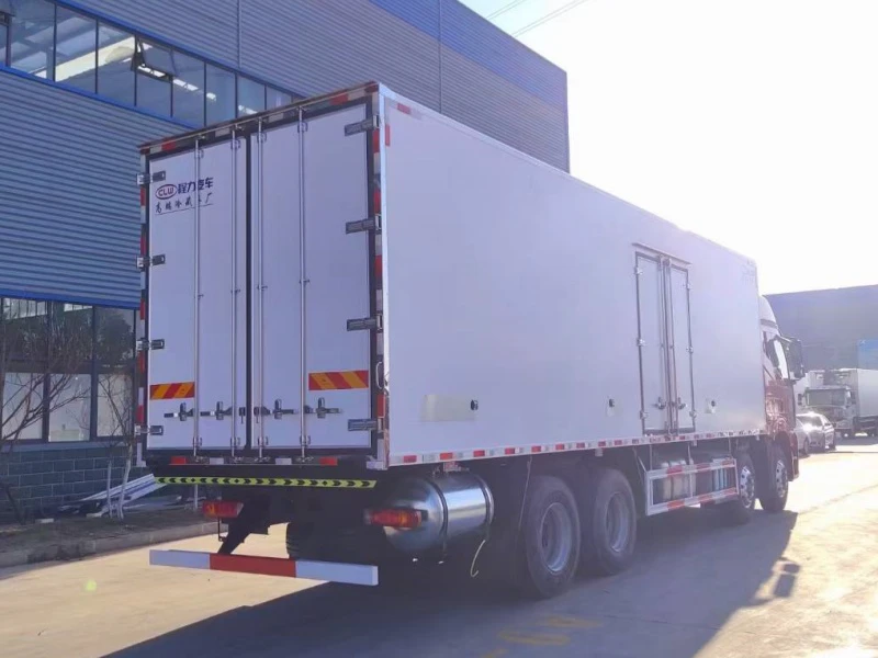 FAW J6P 8×4 Refrigerator Truck