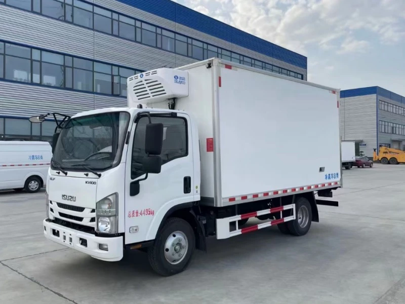 Isuzu 4×2 Refrigerator Truck with 4.2m Cargo Box