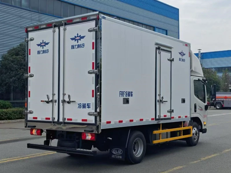 JMC 4×2 Refrigerator Truck with 4.2m Cargo Box