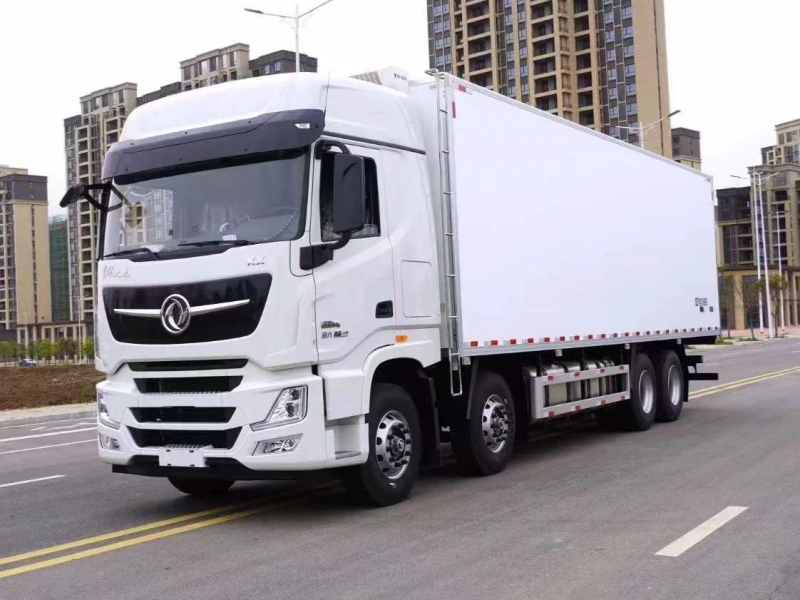 DFAC 8x4 Refrigerated Truck