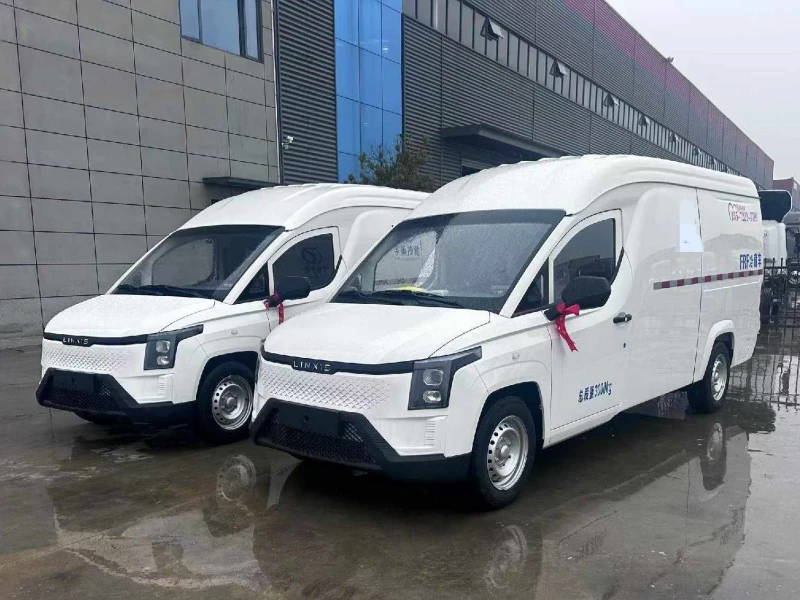 SAIC Wuling Electric Refrigerated Van