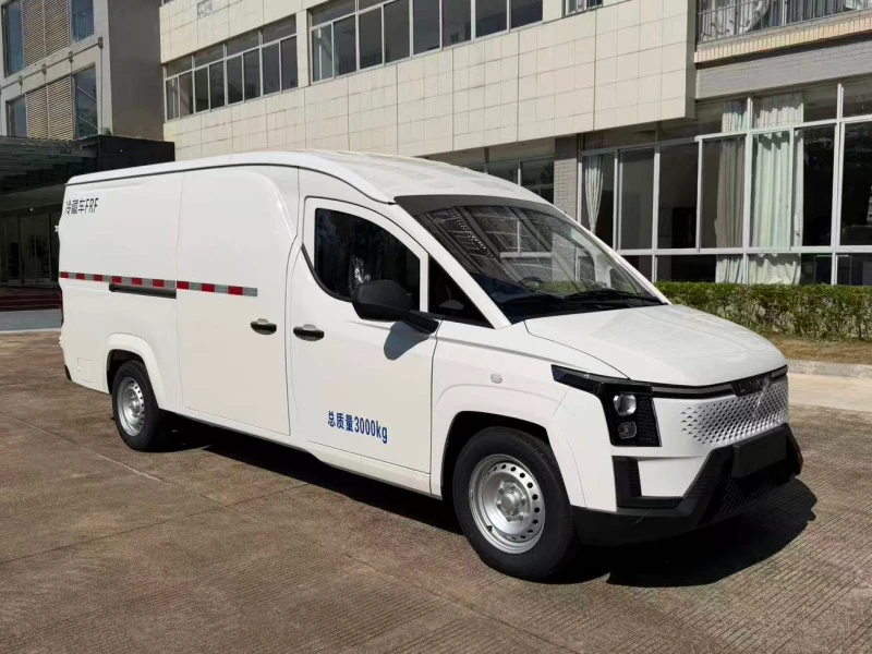 SAIC Wuling Electric Refrigerated Van