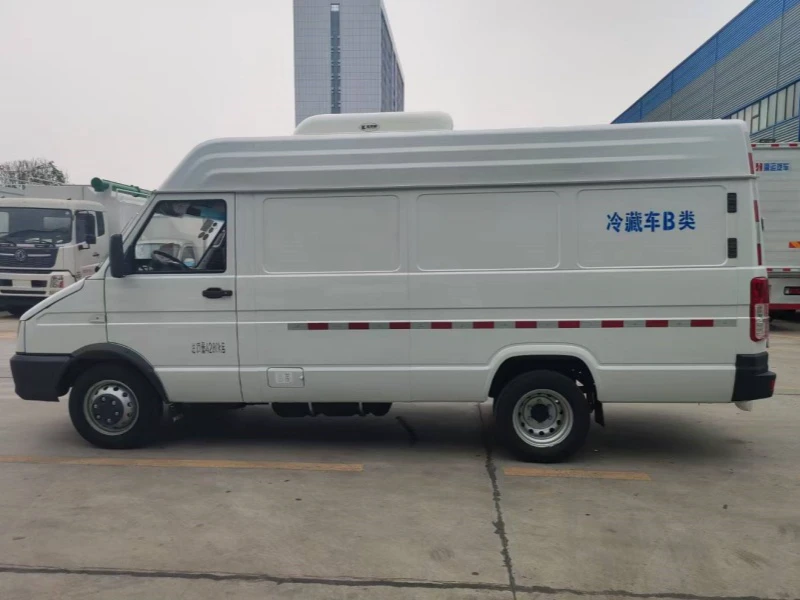 Iveco V40 refrigerated van