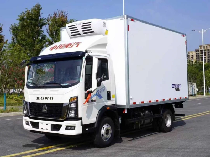 Howo T5 Wide Body Refrigerated Truck