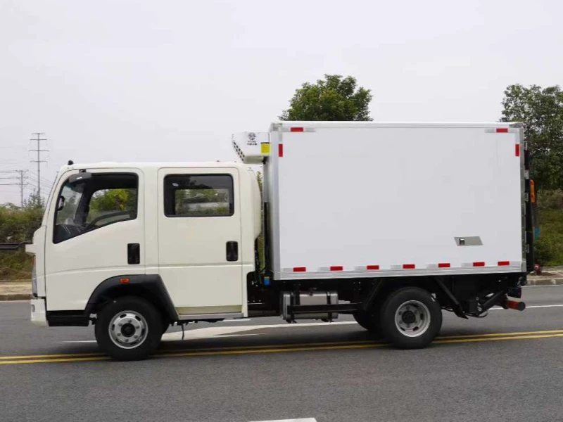 Sinotruk Double Cab Refrigerated Truck 03 Sinotruk Double Cab Refrigerated Truck 03