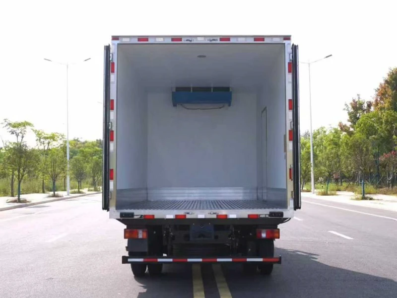 Howo T5 Wide Body Refrigerated Truck