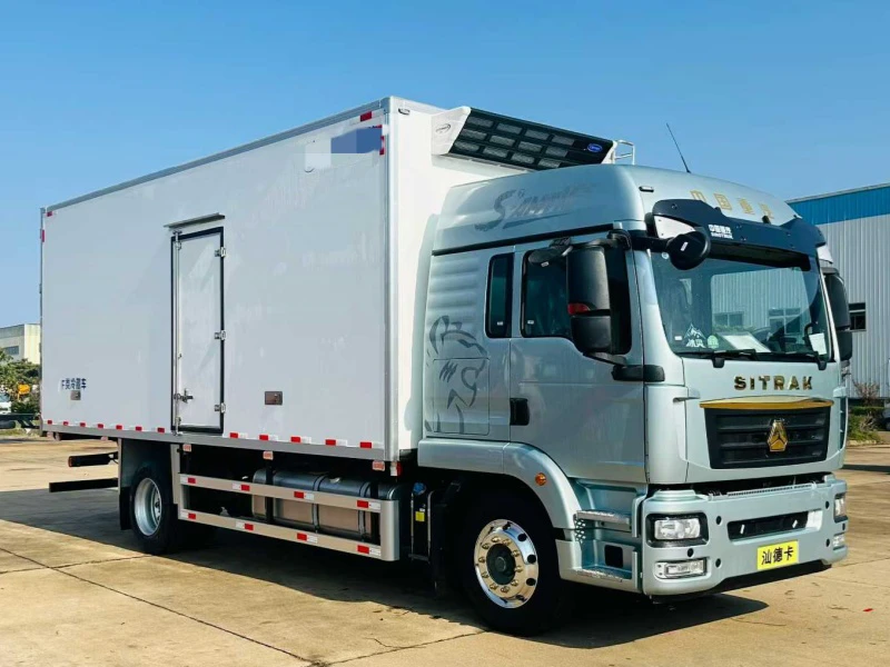 Sinotruk Howo TS7 refrigerated truck 02 Sinotruk Howo TS7 refrigerated truck 02