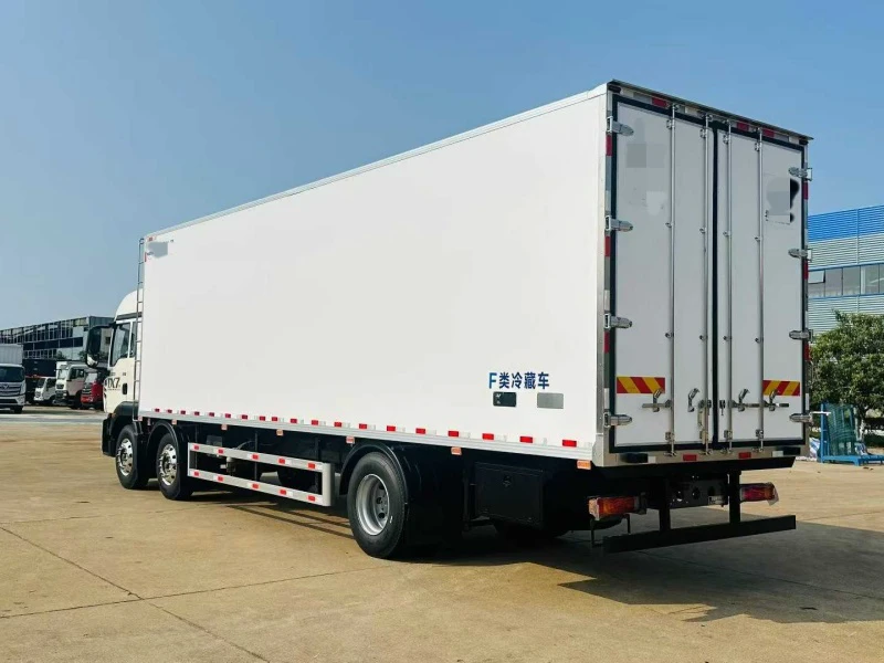 Howo 6×2 Refrigerated Truck