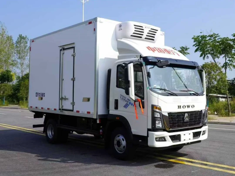 Howo T5 Wide Body Refrigerated Truck