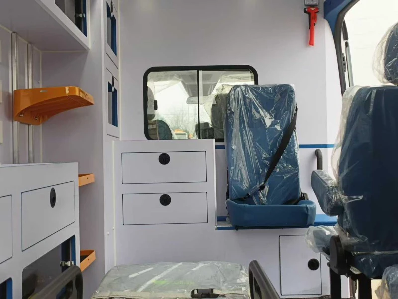 Ford Transit T8 Ambulance